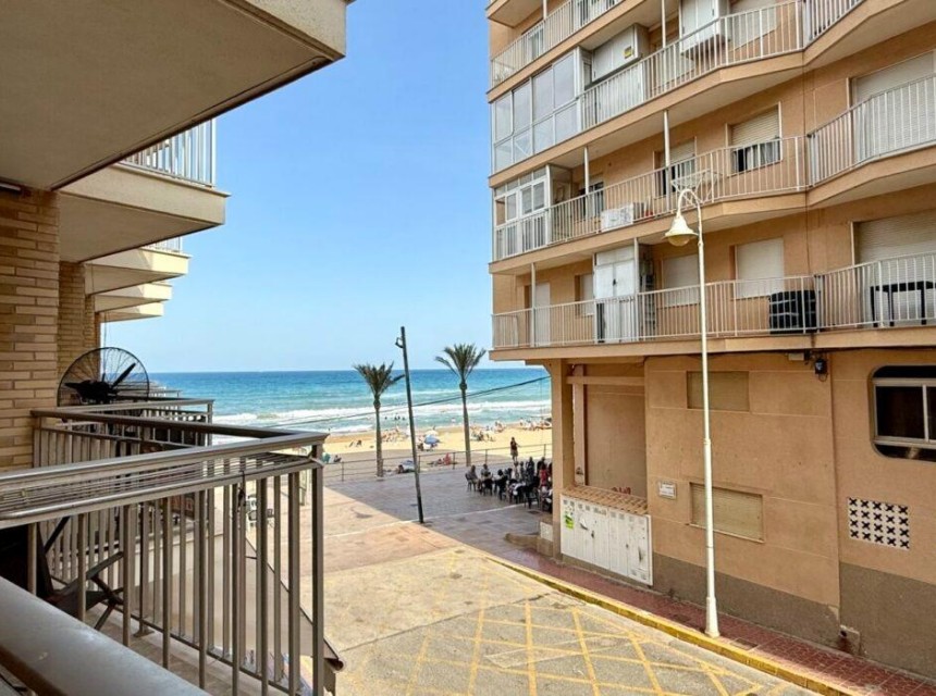 Segunda mano - Apartamento - Guardamar - Pueblo