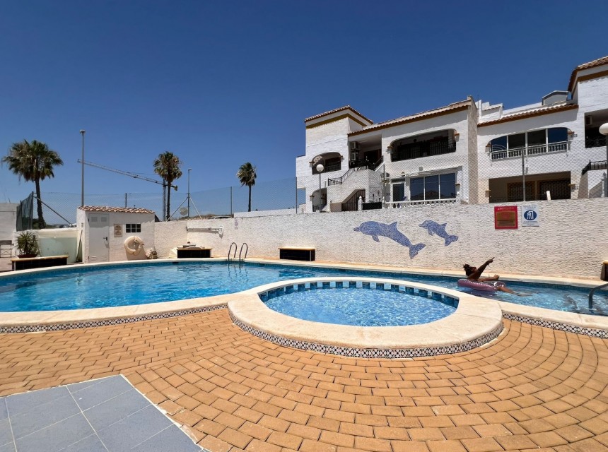 Segunda mano - Apartamento - Orihuela - Entre Naranjos - Vistabella Golf