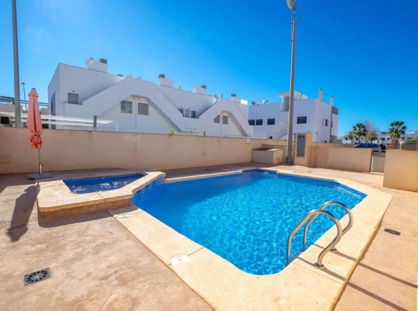 Segunda mano - Apartamento - Pilar de La Horadada - Torre de la Horadada
