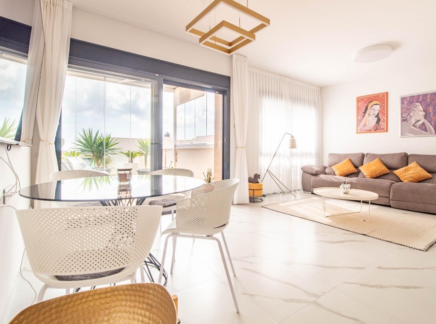 Segunda mano - Apartamento - San Miguel de Salinas