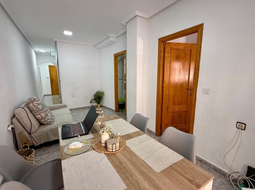Segunda mano - Apartamento - Torrevieja - Centro