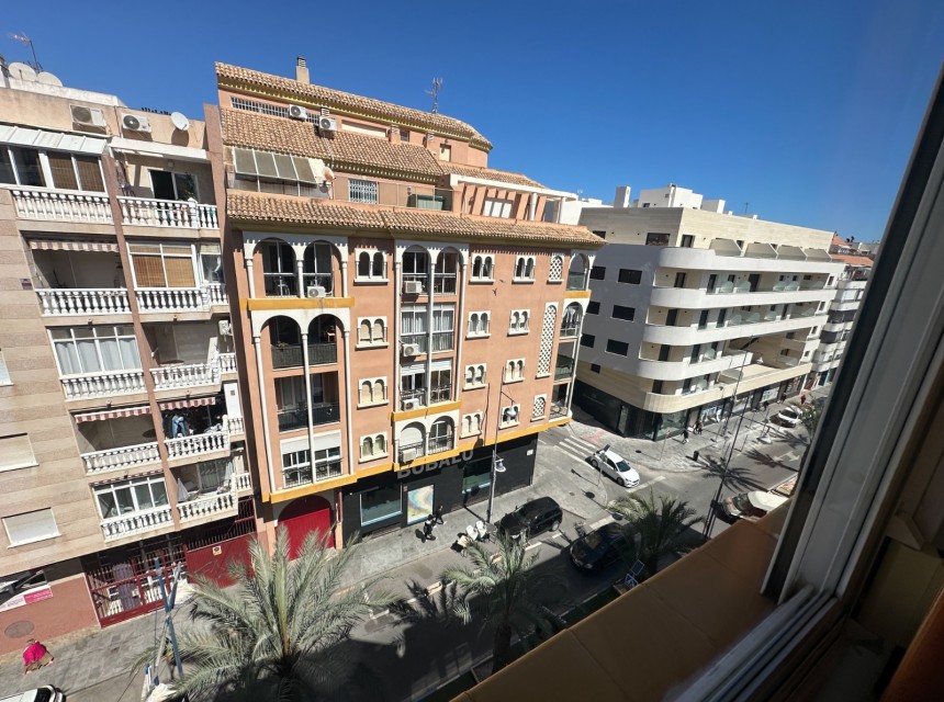 Segunda mano - Apartamento - Torrevieja - Centro