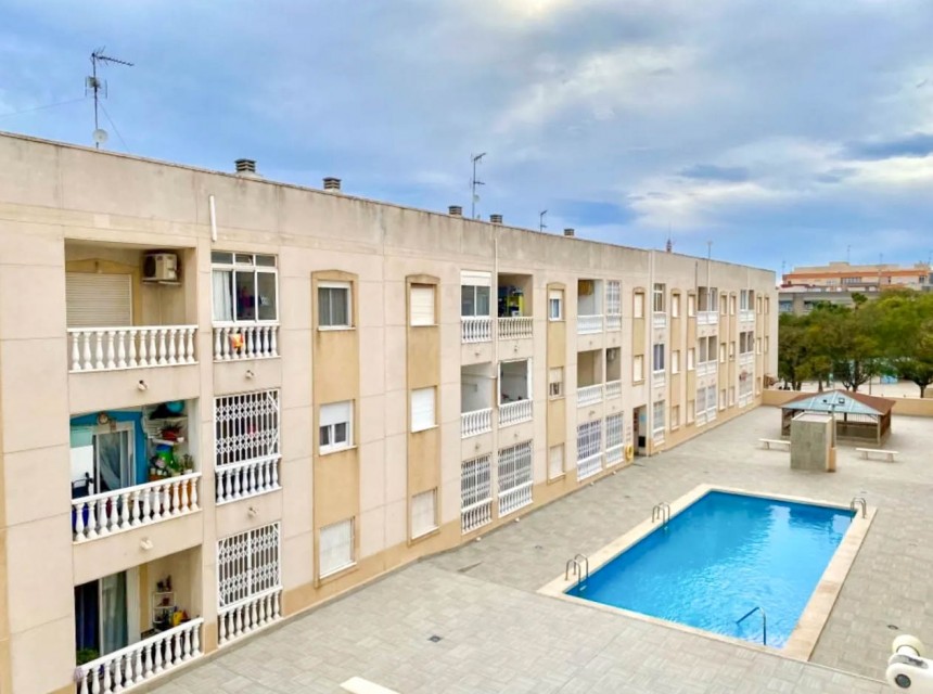 Segunda mano - Apartamento - Torrevieja - Centro