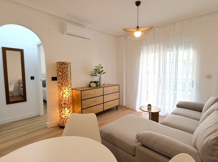 Segunda mano - Apartamento - Torrevieja - Costa Blanca Sur