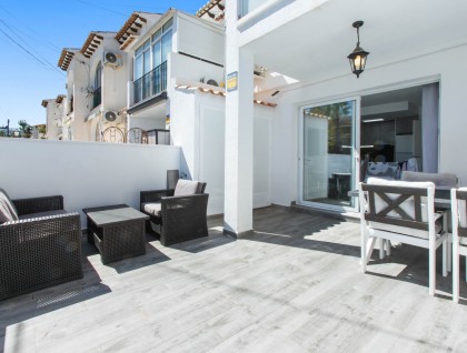Segunda mano - Apartamento - Torrevieja - Lago Jardin