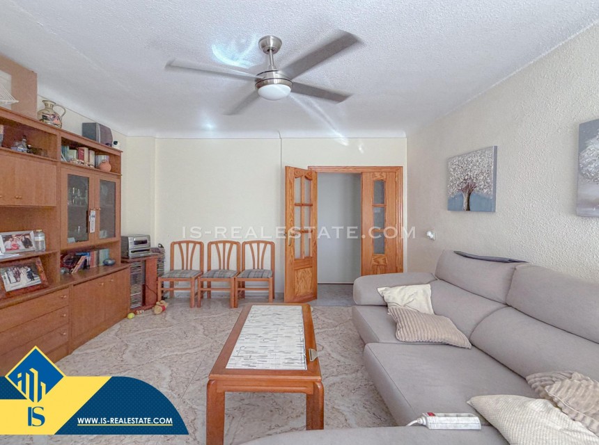 Segunda mano - Apartamento - Torrevieja - Paseo maritimo