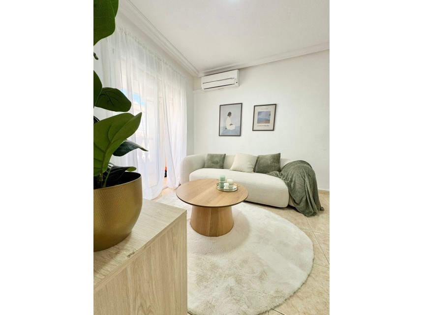 Segunda mano - Apartamento - Torrevieja - Playa de los locos