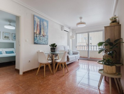 Segunda mano - Apartamento - Torrevieja - Puerto