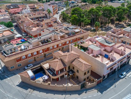 Segunda mano - Chalet - Orihuela