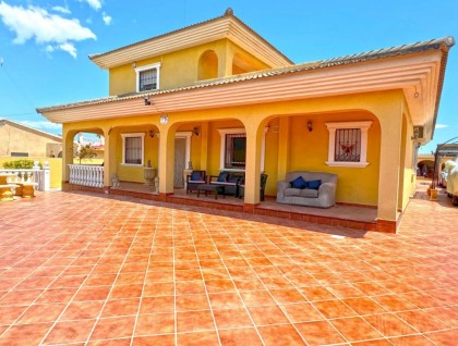 Segunda mano - Chalet - Torrevieja - Los Balcones - Los Altos del Edén