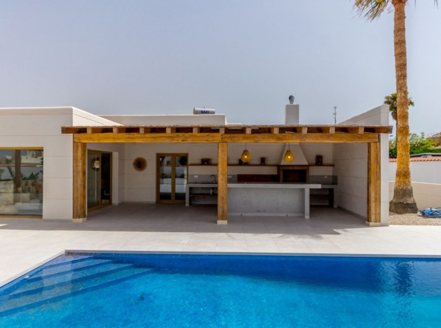 Segunda mano - Chalet - Torrevieja - Torreta Florida