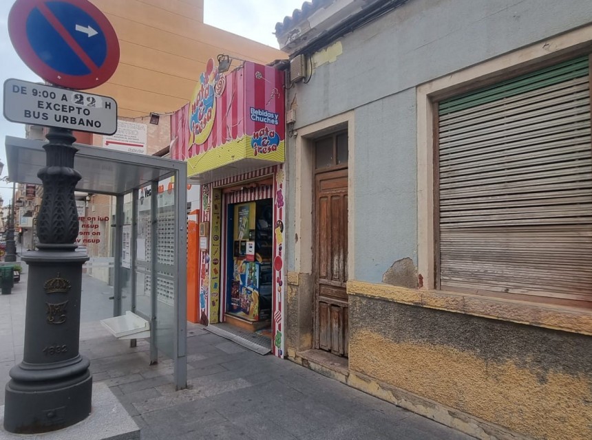Segunda mano - Local comercial - Guardamar - Town Guardamar