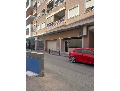 Segunda mano - Local comercial - Torrevieja