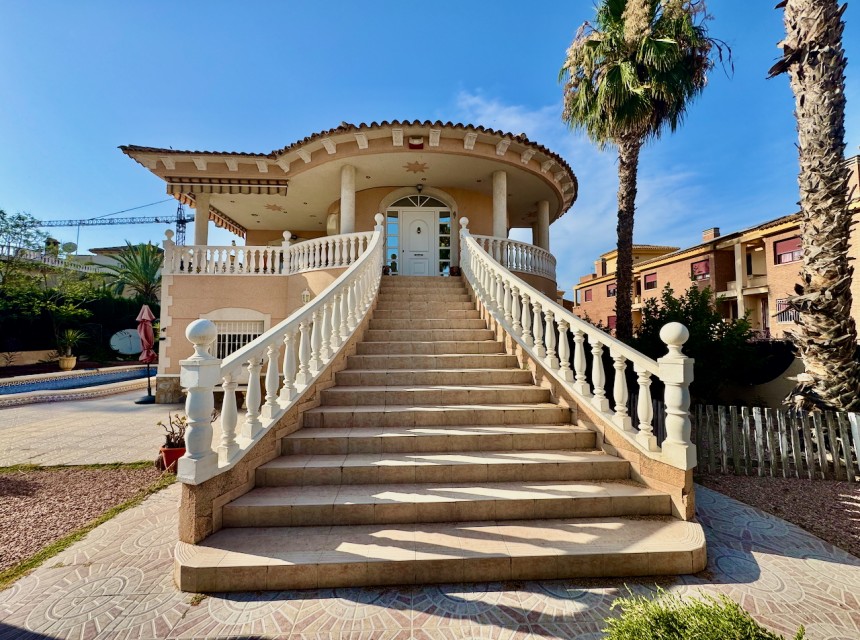 Segunda mano - Villa - Benferri