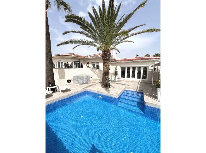 Segunda mano - Villa - Ciudad Quesada/Rojales - Central Quesada