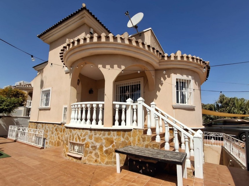 Segunda mano - Villa - Ciudad Quesada/Rojales - Doña Pepa