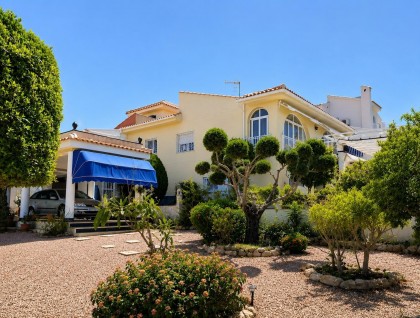 Segunda mano - Villa - Ciudad Quesada/Rojales - JUNTO CAMPO DE GOLF LA MARQUESA