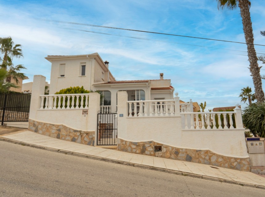 Segunda mano - Villa - Ciudad Quesada/Rojales - La  Marquesa Golf