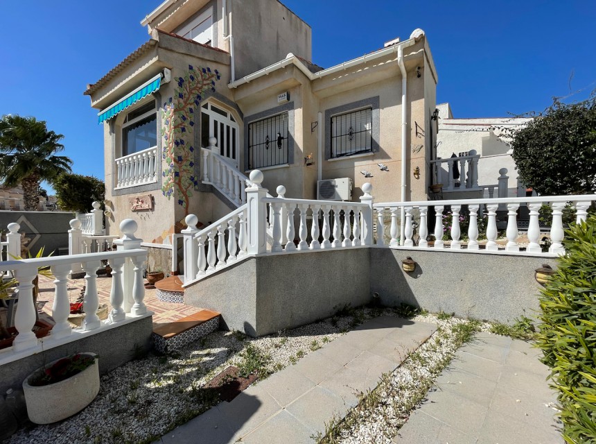 Segunda mano - Villa - Ciudad Quesada/Rojales - La  Marquesa Golf