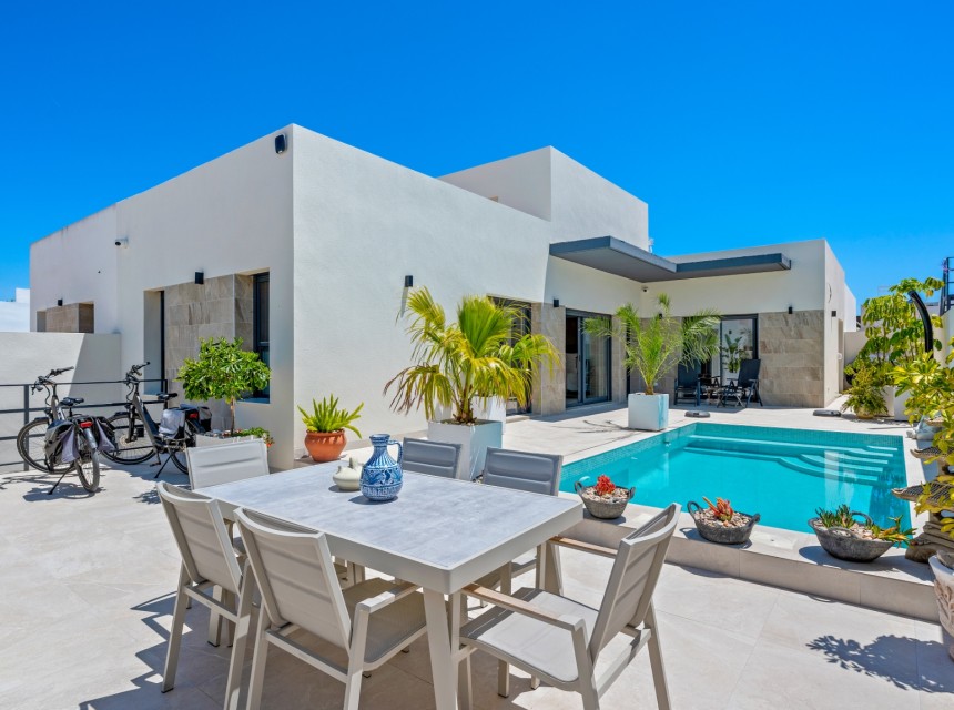 Segunda mano - Villa - Daya Nueva - Costa Blanca South