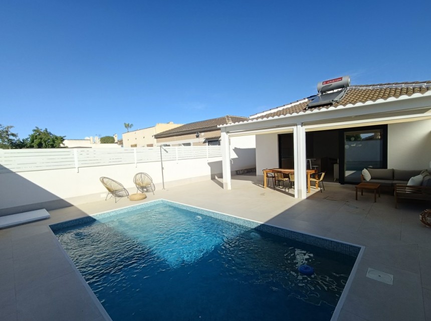 Segunda mano - Villa - El Chaparral, Torrevieja - El Chaparral
