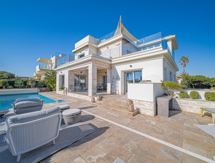 Segunda mano - Villa - La Zenia - Beachside