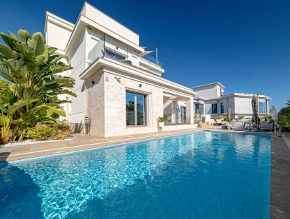 Segunda mano - Villa - La Zenia - Beachside