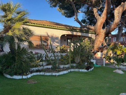 Segunda mano - Villa - Orihuela Costa - Altos de Campoamor