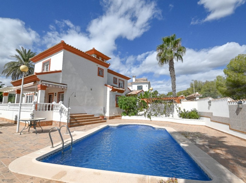 Segunda mano - Villa - Orihuela Costa - Orihuela costa