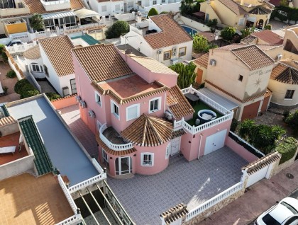 Segunda mano - Villa - Orihuela Costa - Playa Flamenca