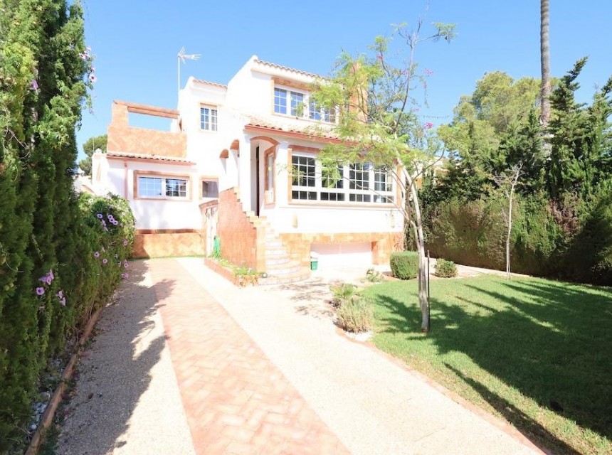 Segunda mano - Villa - Orihuela Costa - Villamartín
