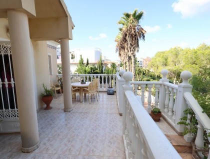 Segunda mano - Villa - Orihuela Costa - Villamartín