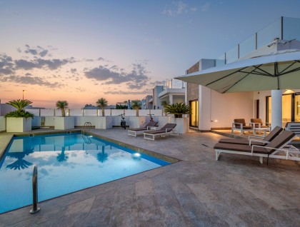 Segunda mano - Villa - Orihuela Costa - Villamartín
