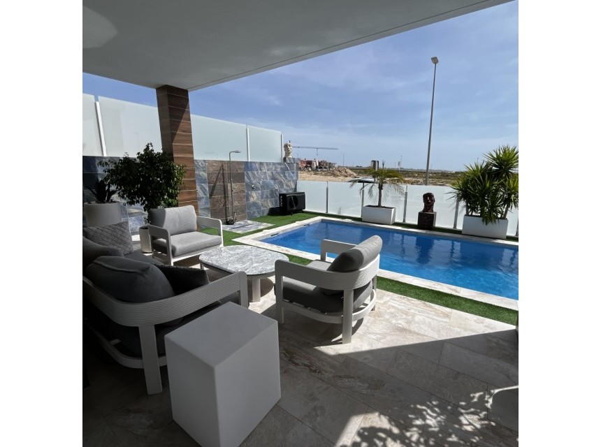 Segunda mano - Villa - Orihuela - Entre Naranjos Vistabella Golf