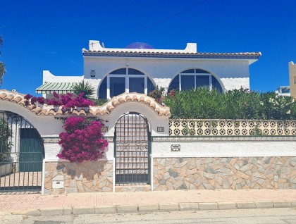 Segunda mano - Villa - San Miguel de Salinas - Blue Lagoon