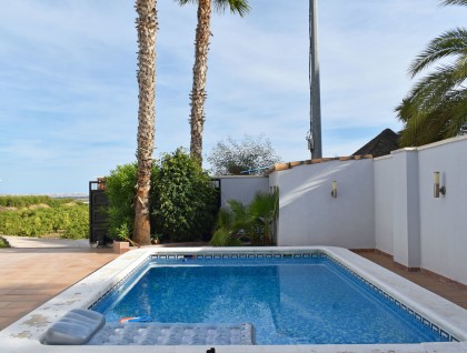 Segunda mano - Villa - Torremendo