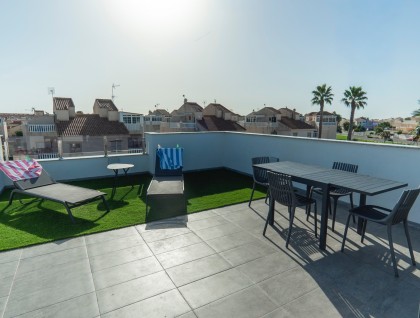 Segunda mano - Villa - Torrevieja - La Florida