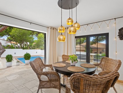 Segunda mano - Villa - Torrevieja - Los Balcones