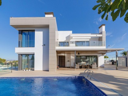 Segunda mano - Villa - Torrevieja - Los Balcones