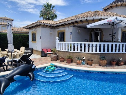 Segunda mano - Villa - Villamartín - Costa Blanca