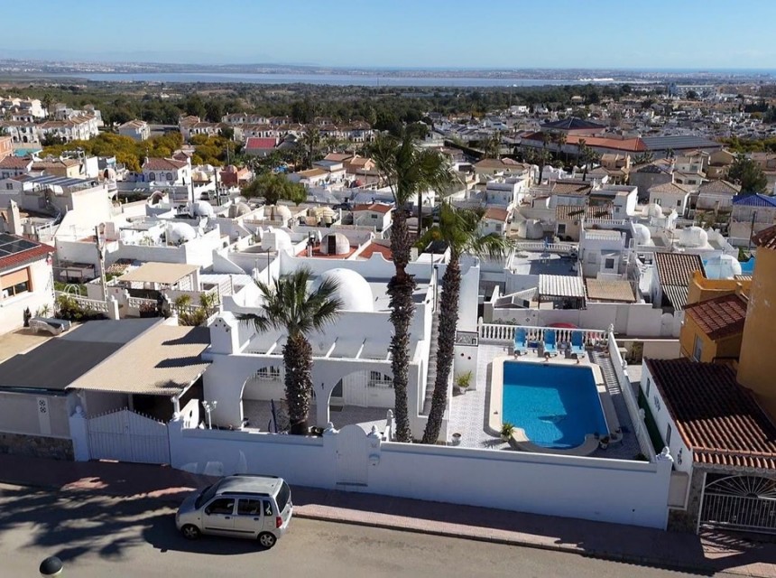 Segunda mano - Villa - Villamartín