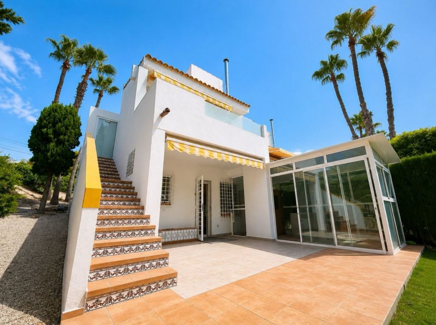 Segunda mano - Villa - Villamartín