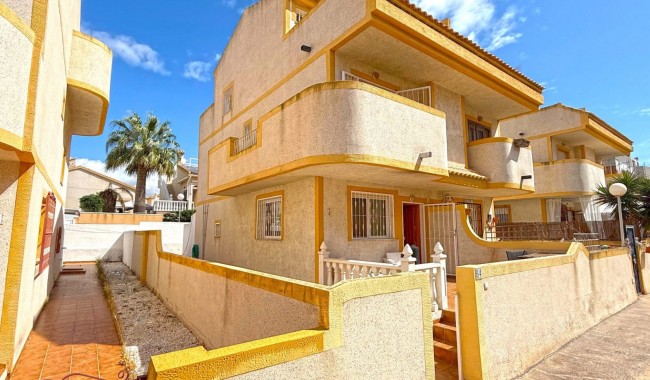 Semi-detached - Resale - Orihuela Costa - MO-6457