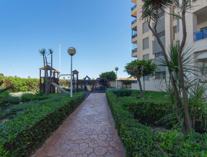 Sprzedaż - Apartament - Guardamar - Puerto Deportivo