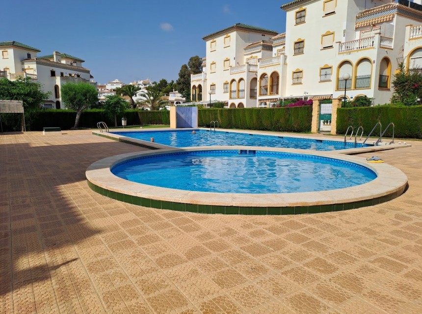 Sprzedaż - Apartament - La Mata, Torrevieja - La Mata