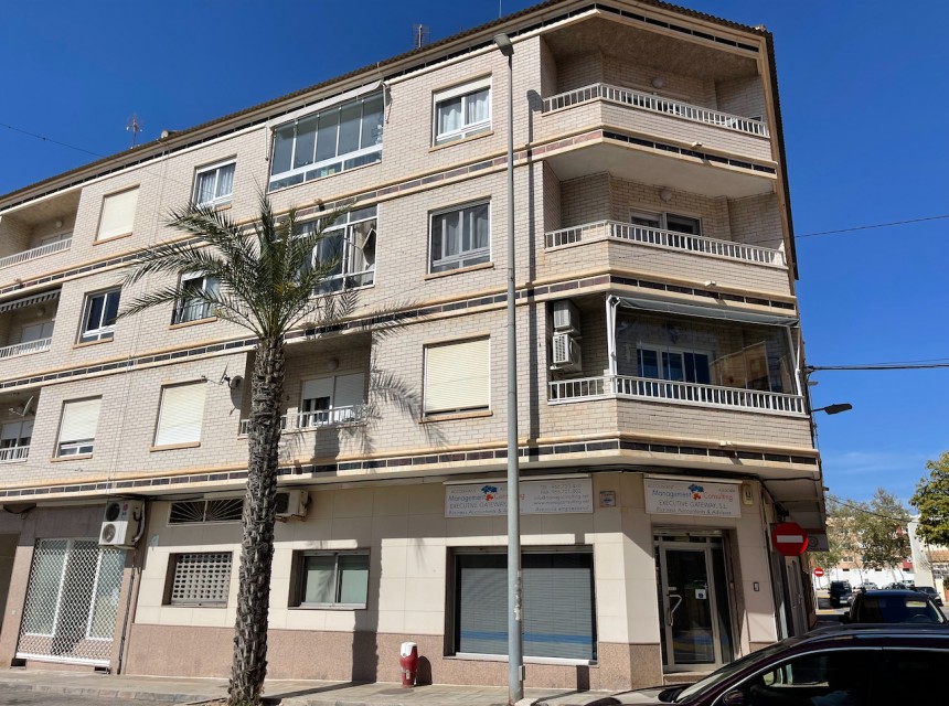 Sprzedaż - Apartament - Los Montesinos