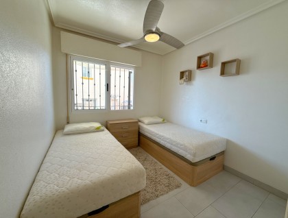 Sprzedaż - Apartament - Orihuela Costa - Cabo Roig