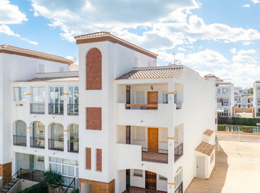 Sprzedaż - Apartament - Orihuela costa - La Ciñuelica