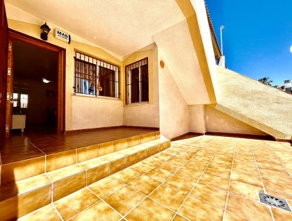 Sprzedaż - Apartament - Orihuela costa - La Zenia