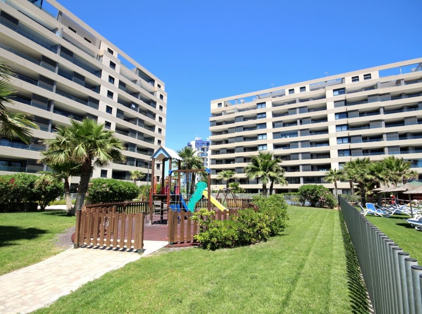 Sprzedaż - Apartament - Orihuela costa - Punta Prima